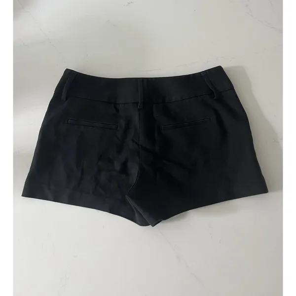 Alice + Olivia Black Trouser Cotton Blend Shorts Size 6 - Image 2