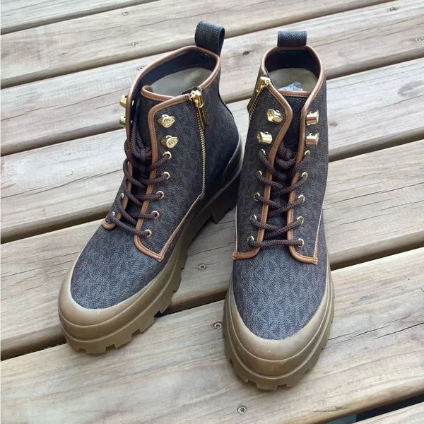 Nice authentic Michael Kors combat booties 🤎🤎🤎 - Image 9