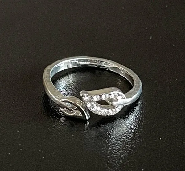 Adjustable silver leaf open ring - Image 2