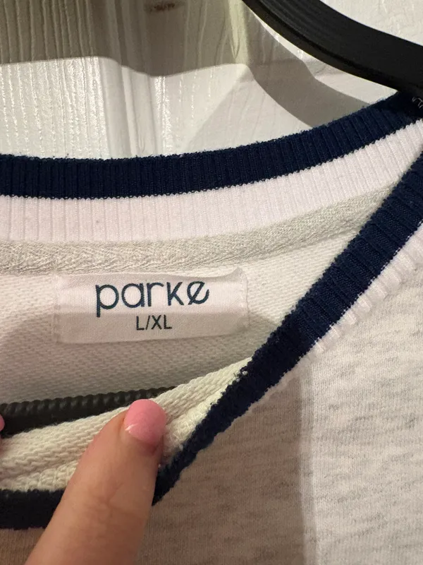 Crewneck - Image 2