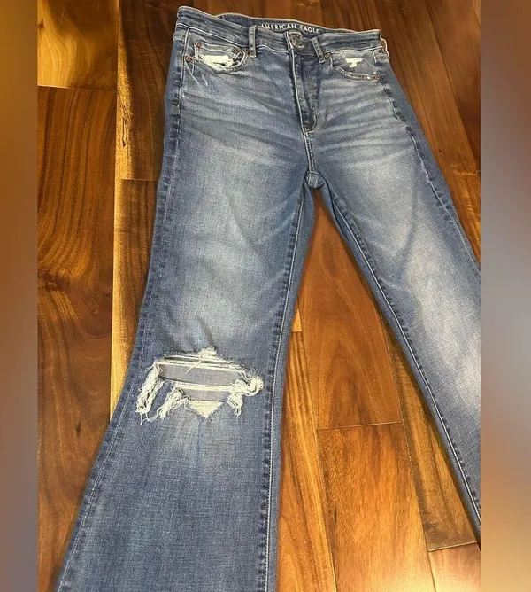 American Eagle Super Hi-rise Flare Jeans - Image 2