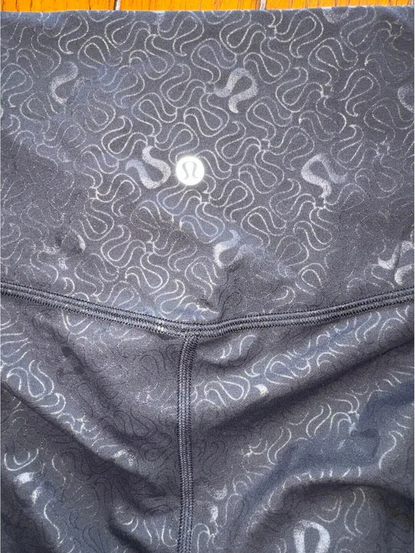 Lululemon Align High Rise 25” Yogo Emboss Black Size 8 NWT - Image 8