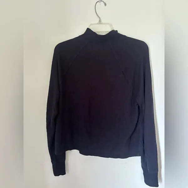 Abercrombie & Fitch Turtleneck Long Sleeve Sweater Medium Navy - Image 8