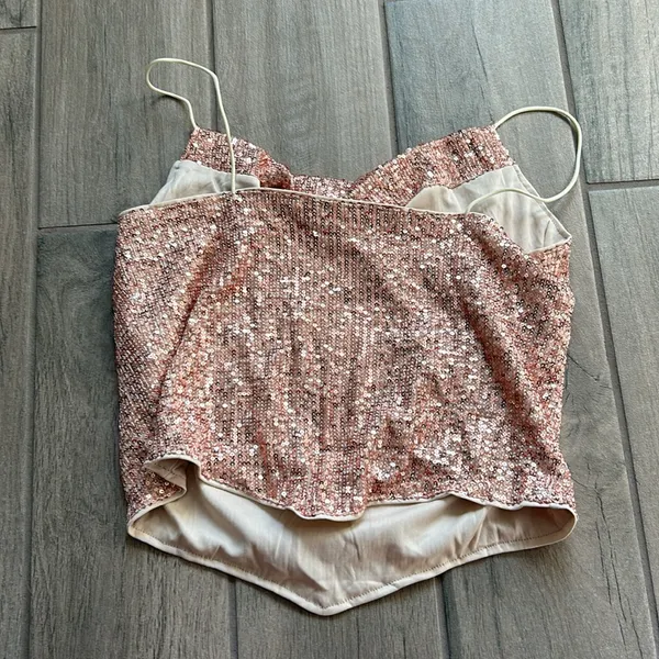 Sequin cowl neck tank top Size L - Image 2