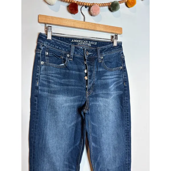 American Eagle Vintage High Rise jeans - Image 5