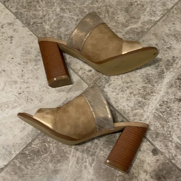 Henry Ferrera Champagne Sandals Size 7 - Image 6