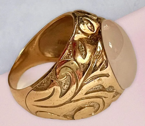 Rose Quartz Gold Ring - Image 2
