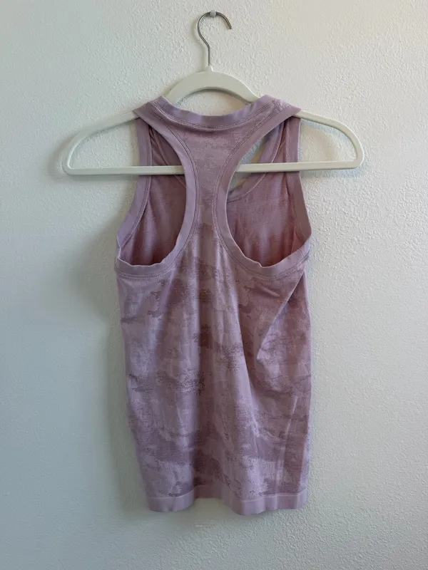 Athleta Momentum Seamless Camo Tank Top - Image 3
