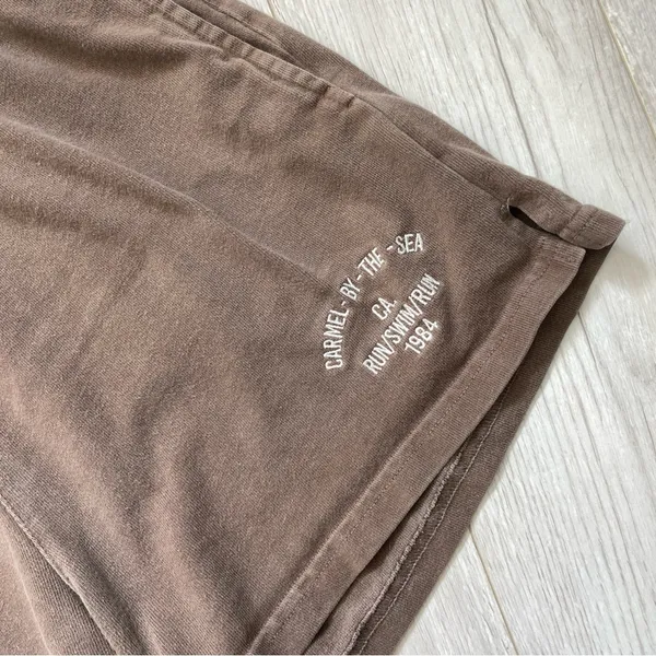 Brandy Melville Shorts cotton carmel by the sea california womens Brown one size - Image 2