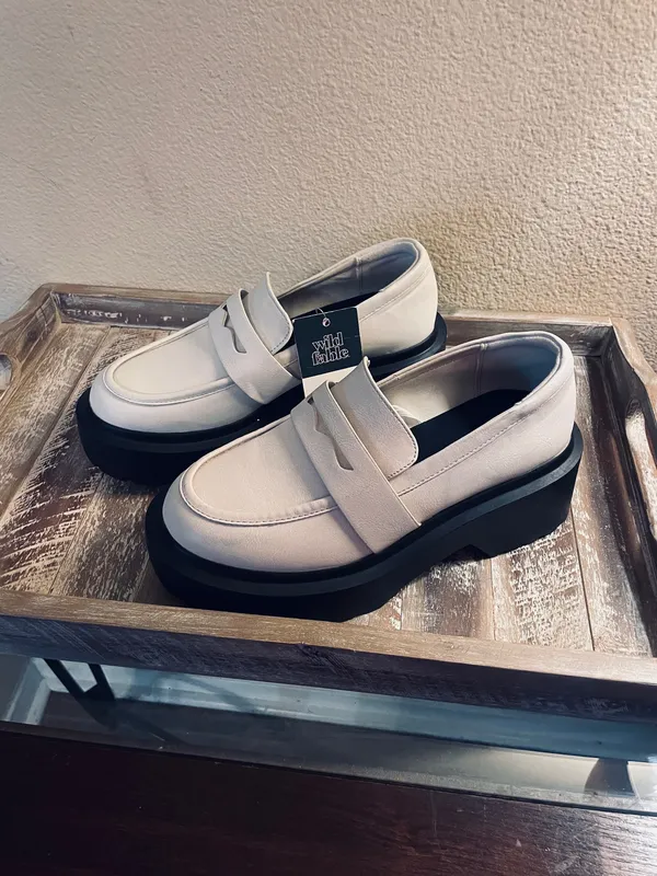 NWT! Wild Fable Women’s Slip-On Loafer Platform Leather Memory Foam Insole Sz 6 - Image 3