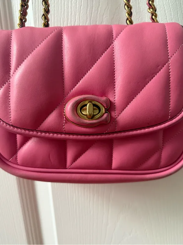 Coach Pillow Madison Shoulder 18 with Quilting - Image 7