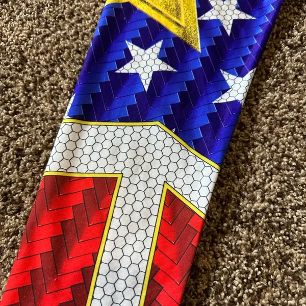 Wonder Woman Leggings Online Legging Store Sz Medium Halloween Workout DC comics - Image 2