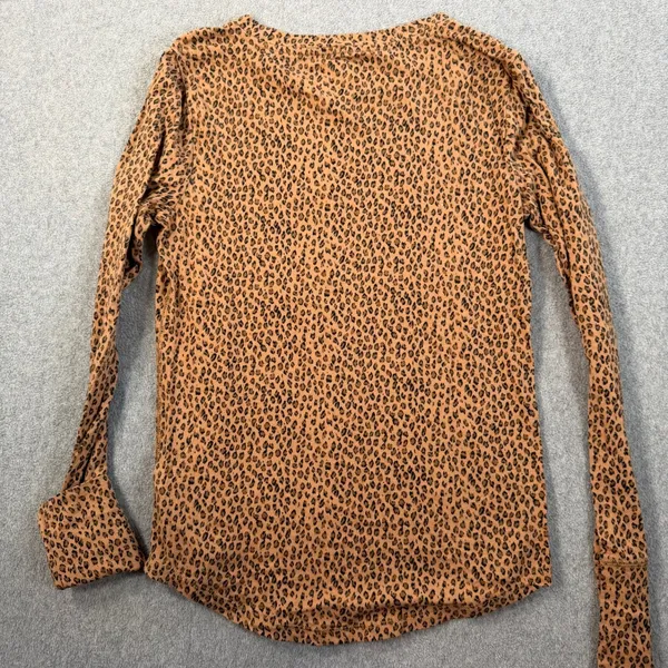 GAP Women's Small Feather T Leopard Print Long Sleeve T-Shirt Crew Neck Brown - Image 10