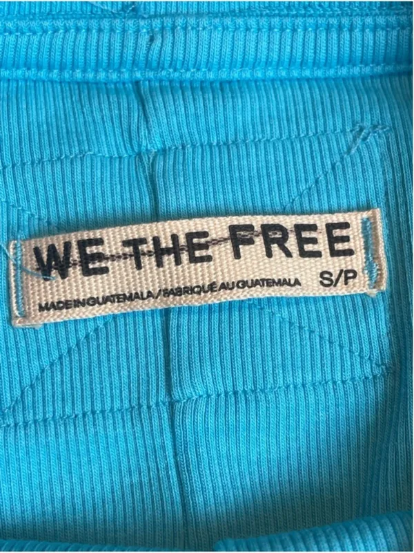 We The Free People Sky Blue Ribbed Baby Tee Exposed Seams Raw Hem Size Small - Image 12