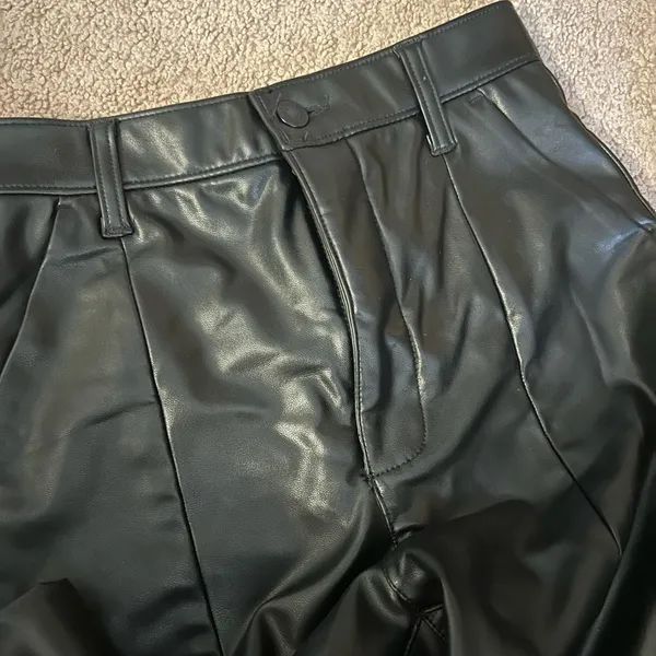 Abercrombie pleather pants split leg 0‎ - Image 10
