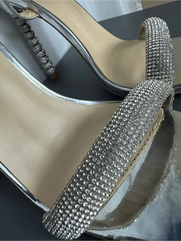 Charlotte Russe Y2K style party disco Silver Embellished stiletto Heels size 6 - Image 5