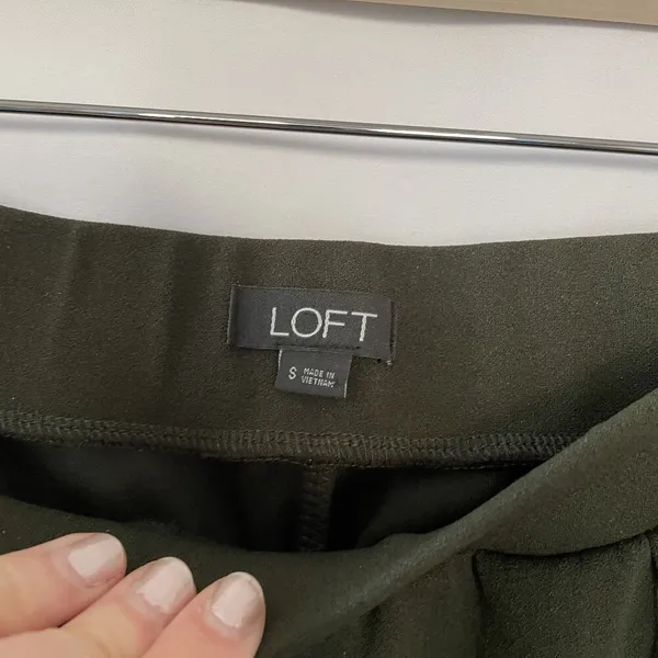 LOFT wide leg business casual‎ pants olive green pockets women's size small - Image 4