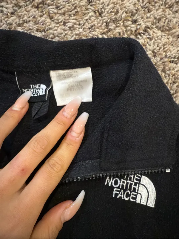 The North Face Fleece Jacket - Image 2