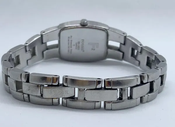 Fossil f2 ladies analog date watch ES1053 all Stainless Steel runs - Image 4