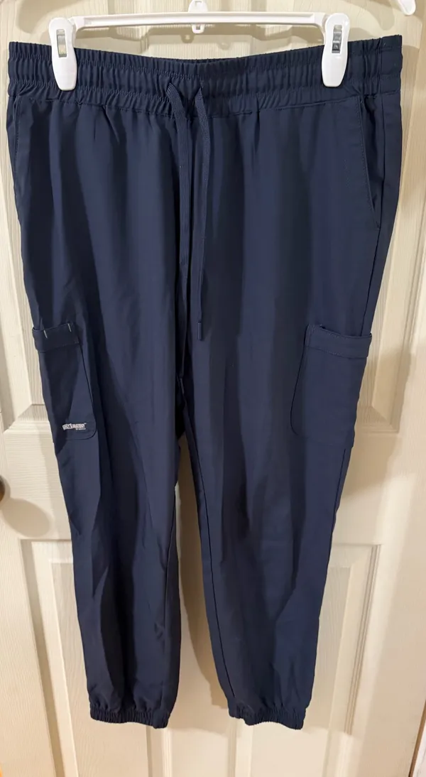 Greys Anatomy Barco Scrub Set - Image 4