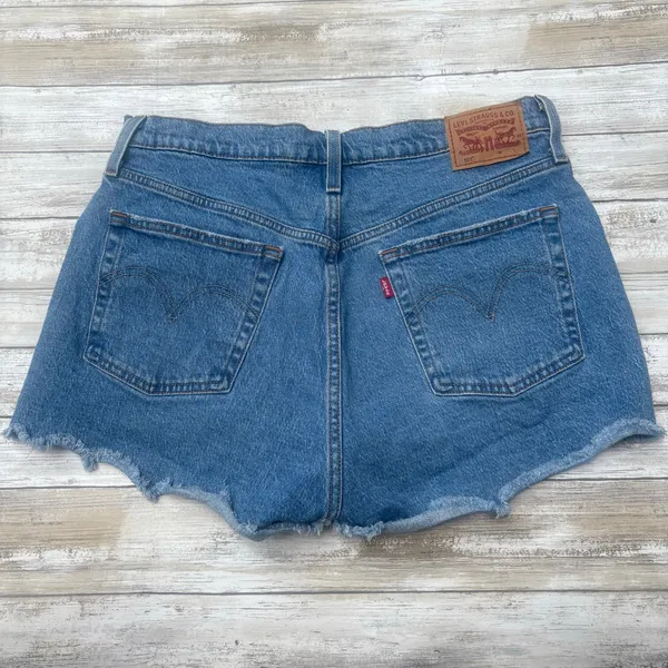 Levi’s 501‎ Cutoff Jean Shorts Sz 31 Med Wash Daisy Dukes Button Fly Casual - Image 2