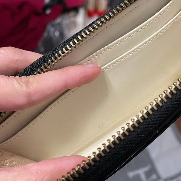 💙💖 Kate Spade Black Patent Leather Wristlet‎ - Image 6