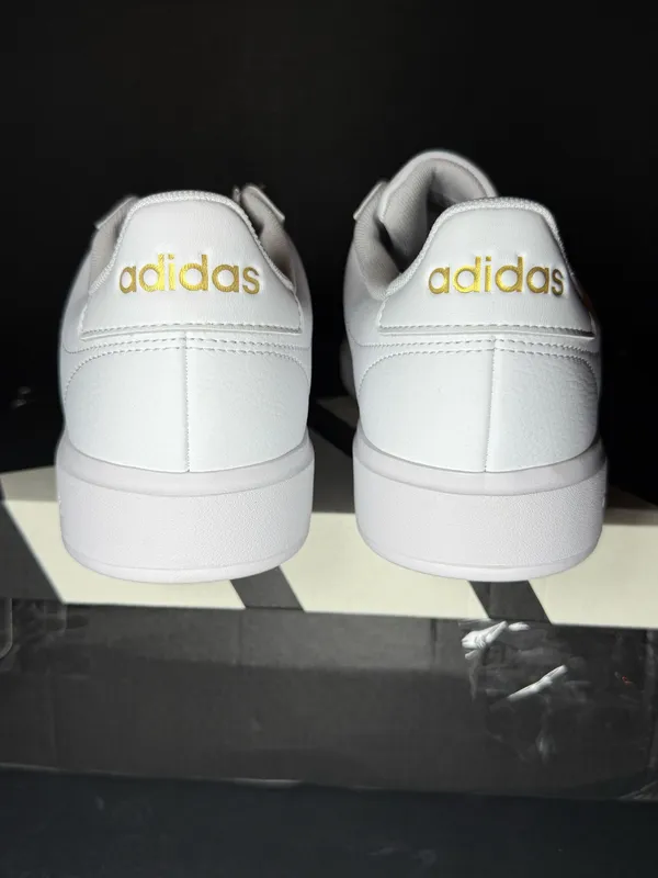Adidas Grand Court 2.0 size 8.5W - Image 4