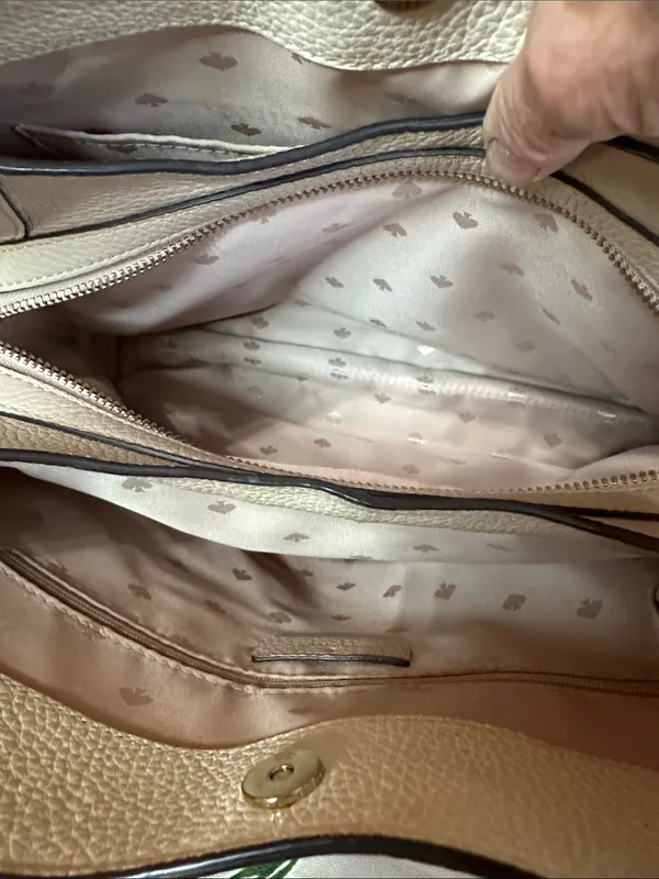 Kate Spade Leila. Leather triple compartment. - Image 7