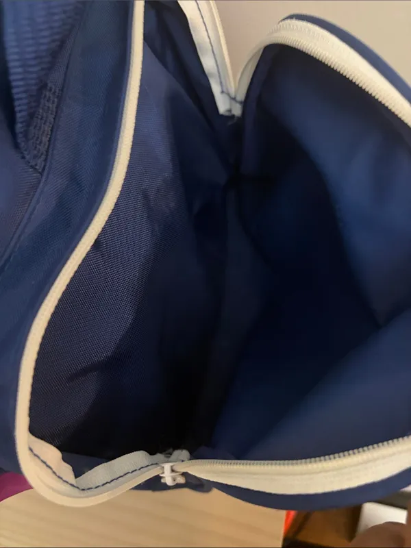 Reebok Vintage Blue and Magenta Duffel gym bag - Image 6