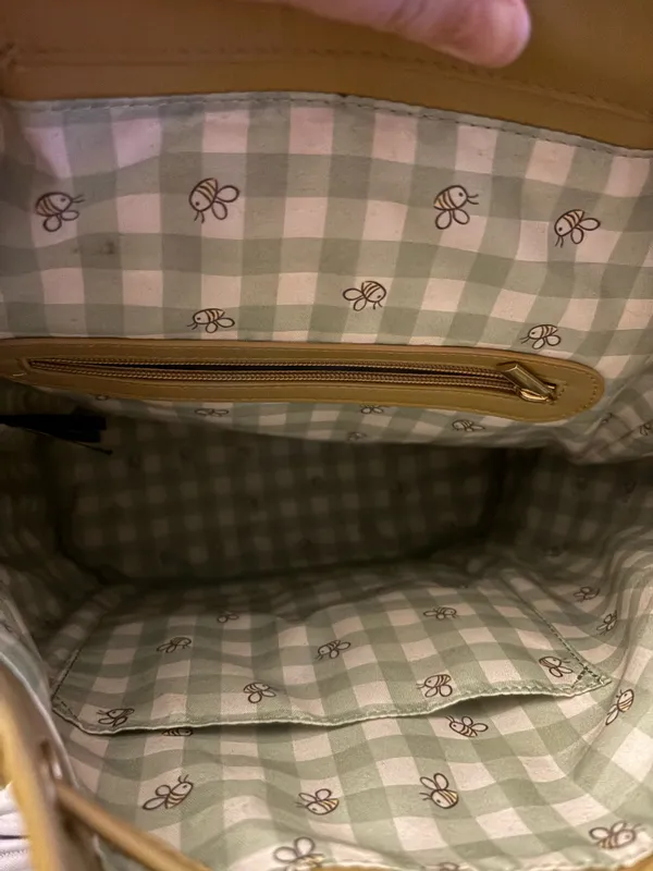 BoxLunch Winnie the Pooh Bag - Image 4