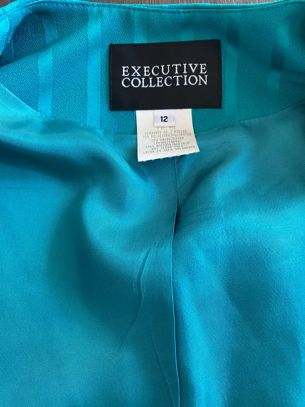 Executive Collection Vintage Teal Pinstripe Suit - Image 5