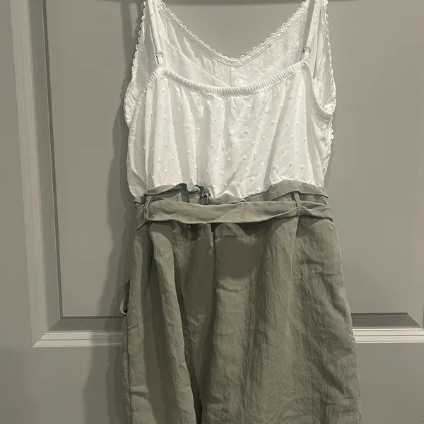White & Sage Green Romper - Image 4