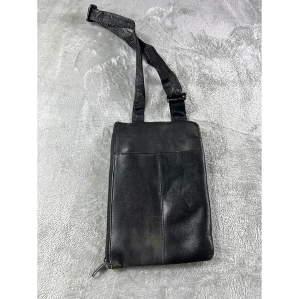 Hobo Vintage Y2K Black Leather Crossbody Bag Soft Slouchy Small Purse - Image 6