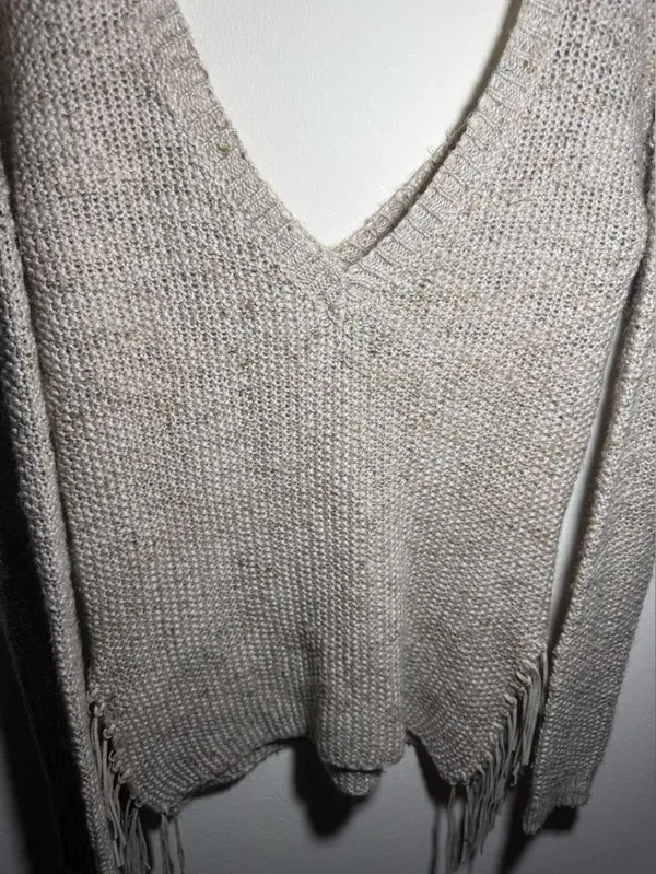 BKE Knit Long Sleeve size S - Image 4