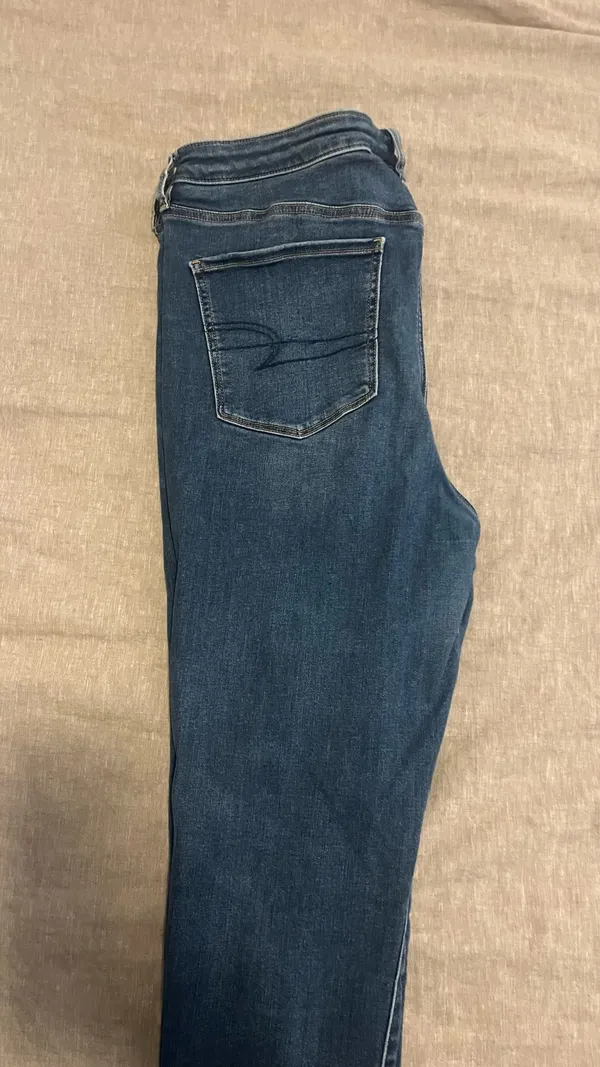 American Eagle Jeans - Image 2