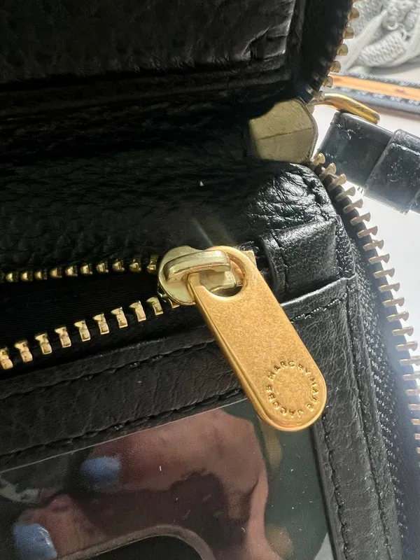 Marc Jacobs Wallet Leather - Image 2