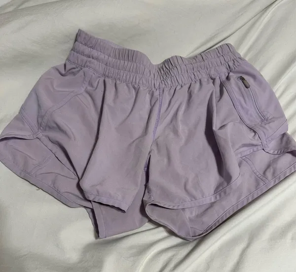 Lululemon Tracker Shorts 4" - Image 4