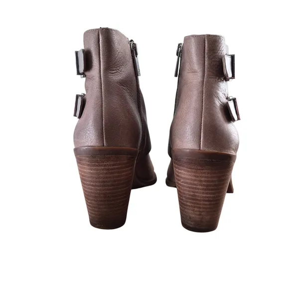 Jessica Simpson size 8M brown wedge boots - Image 3