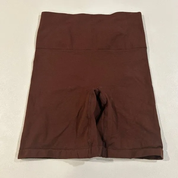 Yitty Seamless Shapewear Shorts Brown High Waist M/L Sculpting - Image 2
