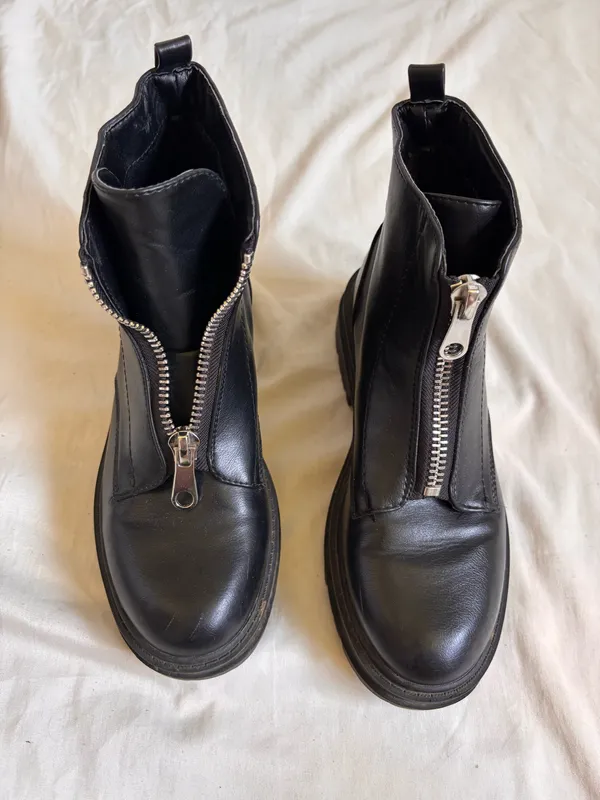 Indigo rd. Boots - Image 3