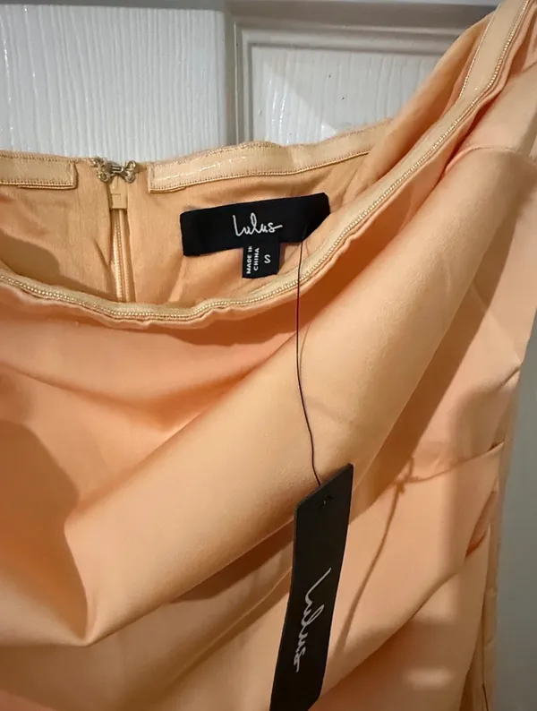 Lulus Strapless Ruffle Midi Dress in Peach - Image 4
