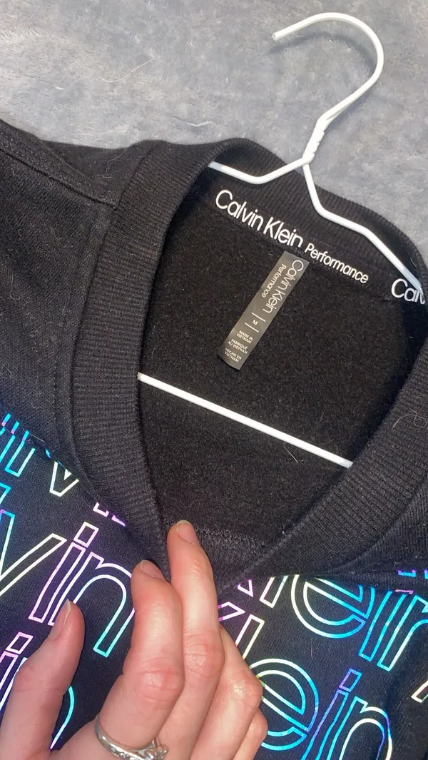 Calvin Klein Sweatshirt - Image 2