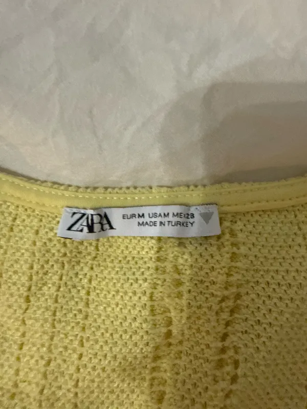 ZARA Top Yellow Crop - Image 2