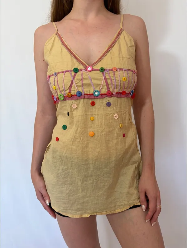 Pale Yellow Button Detail Pink Trim Tie Back Y2k Tank Top - Image 4