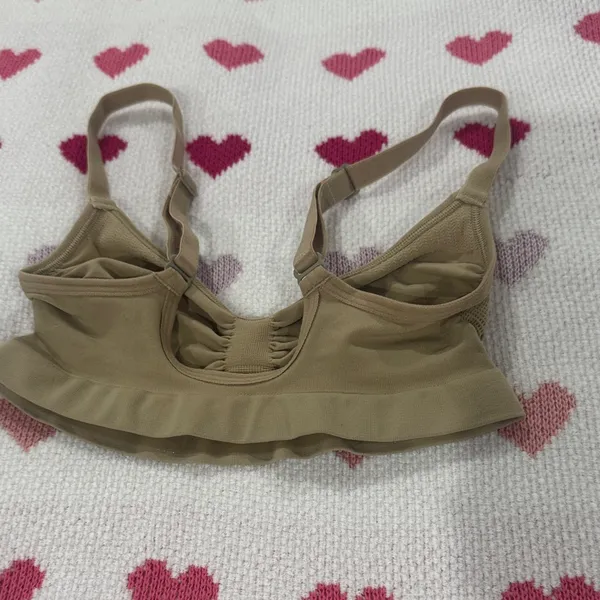SKIMS Seamless Sculpt Bralette in Nude - Image 3