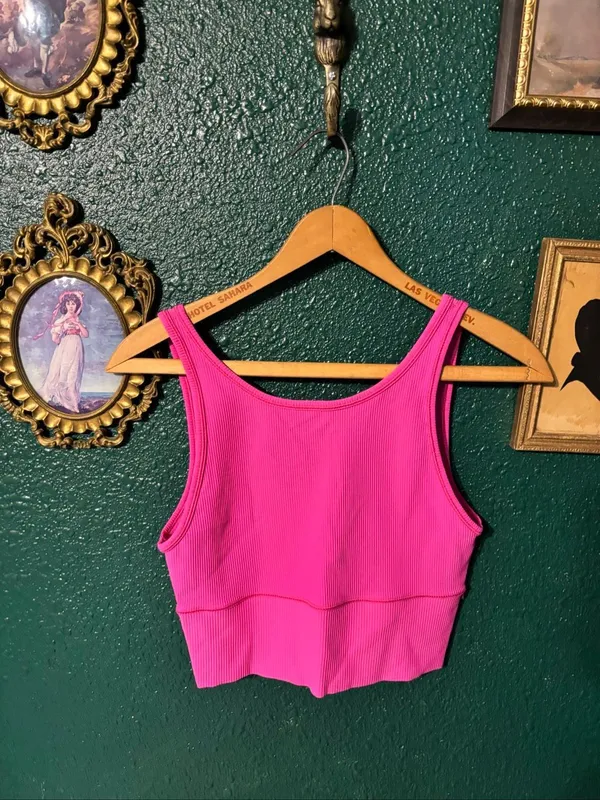 Lululemon Power Pivot Tank Top Size 6 Sonic Pink - Image 2
