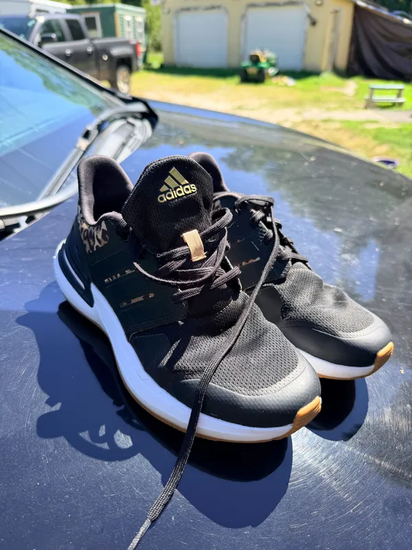 Adidas sneakers  - Image 2