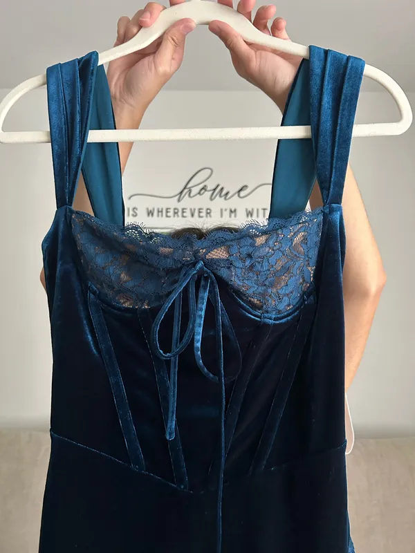 Miss Circle Odilia Teal Velvet Maxi Dress - Image 9