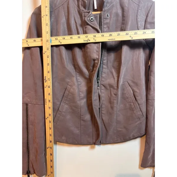 Free People Vegan Leather‎ Moto Jacket Mauve Purple Ribbed Knit Panels Size 4 - Image 4