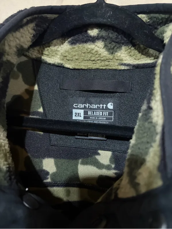 Carhartt Sherpa sweatshirt - Image 2